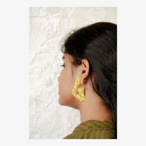 Yellow Hammered Drop - The Earth Store - Fashion Accessories